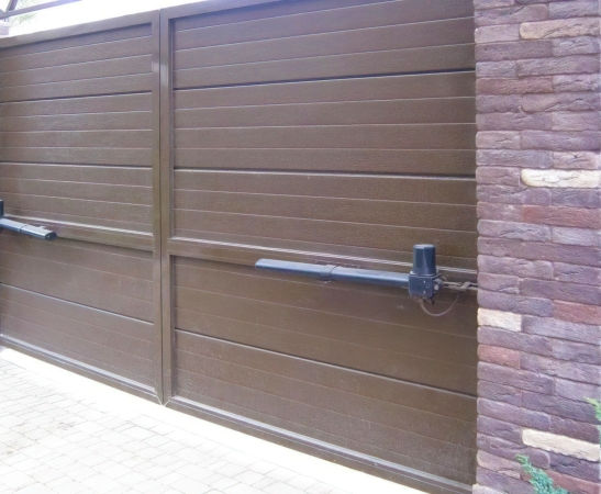 Автоматика для распашных ворот в Афипском